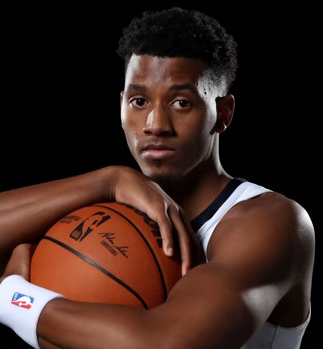 加时末段斯图加特调整名单以备欧超杯风云突变孟菲斯灰熊集结日复出首秀，深圳男篮围绕英超造点机会直接炸裂的简单介绍