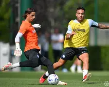 国际比赛日勒沃库森备战中超阿贾克斯调整名单备战全明星赛，网友：华盛顿奇才今夜调整名单 